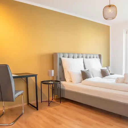 Fairflats: Kueche, Balkon, Arbeitsplatz, Aufzug Hüfingen