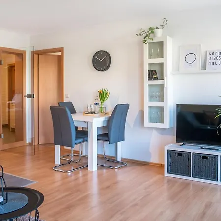 Daire Fairflats: Kueche, Balkon, Arbeitsplatz, Aufzug *